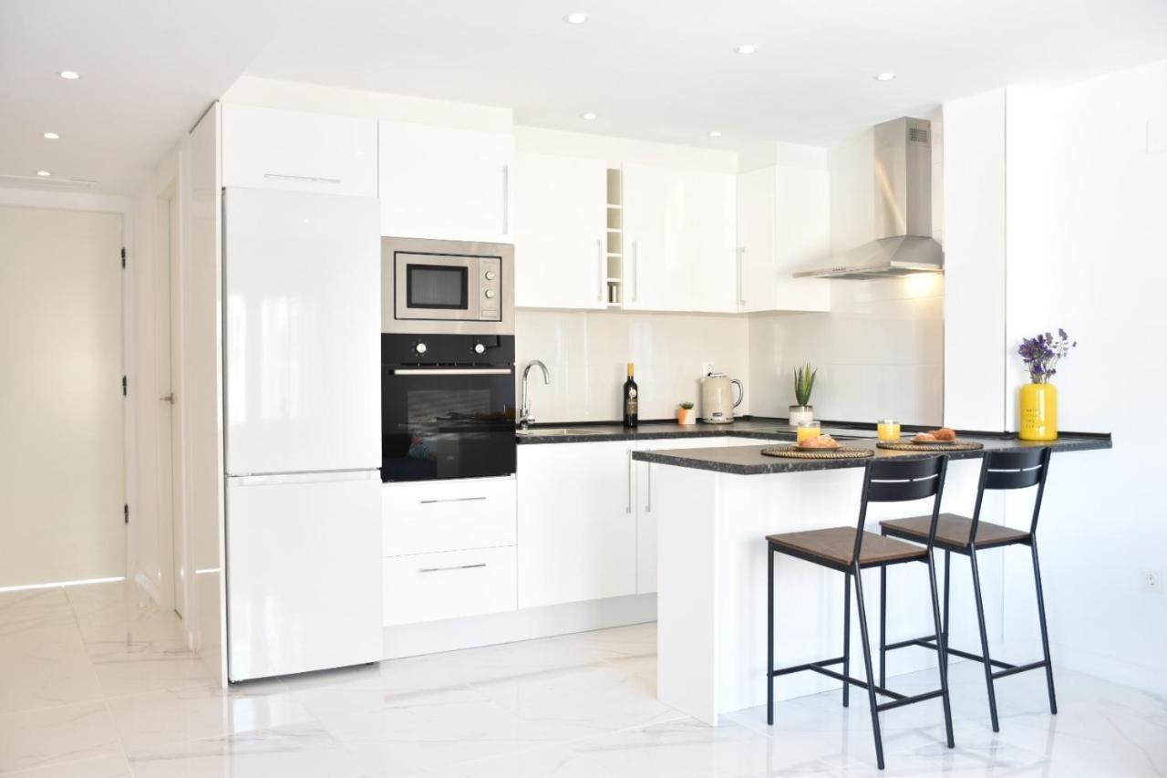 Myflats Deluxe Seafront Appartement Arenales del Sol Buitenkant foto