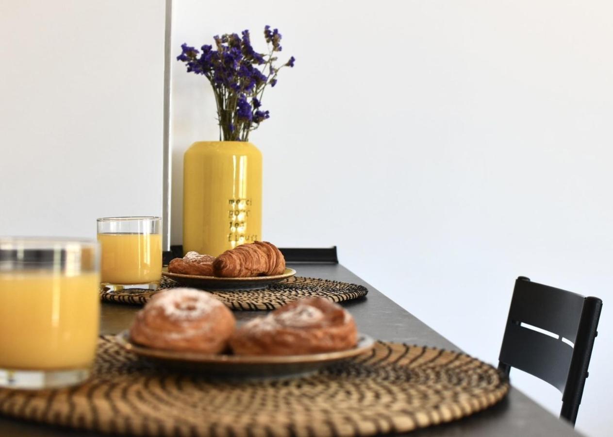 Myflats Deluxe Seafront Appartement Arenales del Sol Buitenkant foto