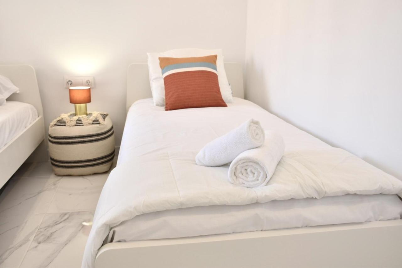 Myflats Deluxe Seafront Appartement Arenales del Sol Buitenkant foto