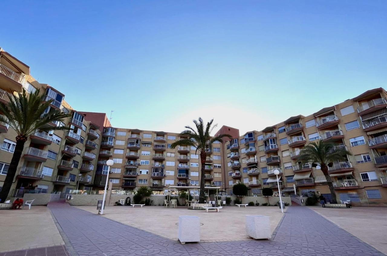 Myflats Deluxe Seafront Appartement Arenales del Sol Buitenkant foto