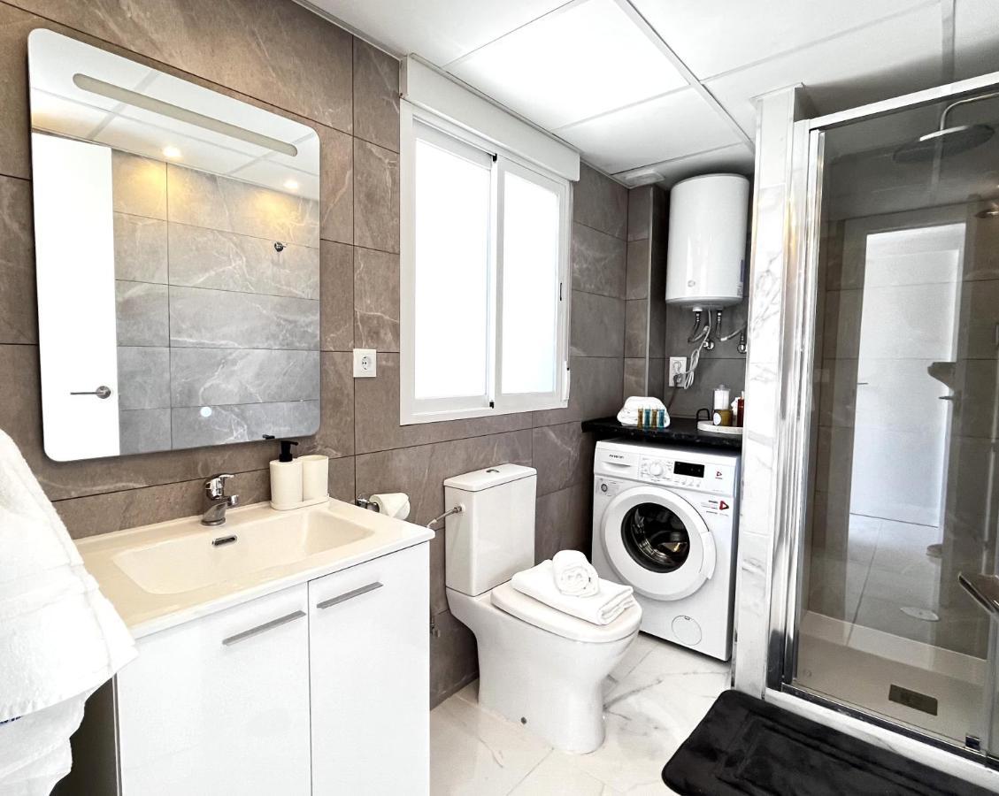 Myflats Deluxe Seafront Appartement Arenales del Sol Buitenkant foto